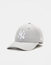 New Era 9Forty MLB New York Yankees Cap - Grey/White