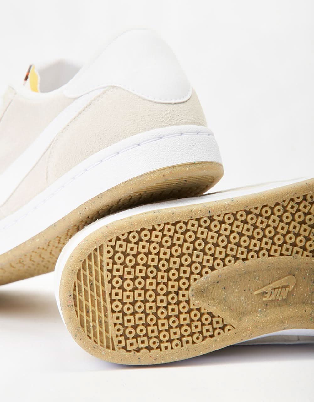 Nike SB FC Classic Low Skate Shoes - Summit White/Summit White-White