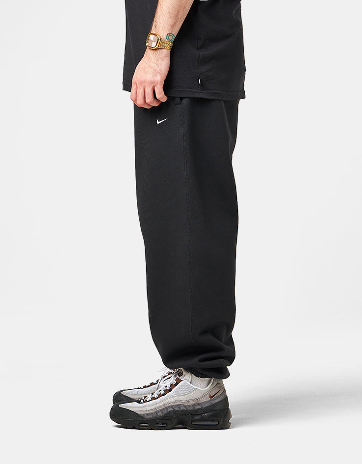 Nike Solo Swoosh Sweatpants - Black/White