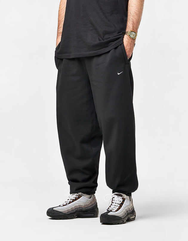 Nike Solo Swoosh Sweatpants - Black/White