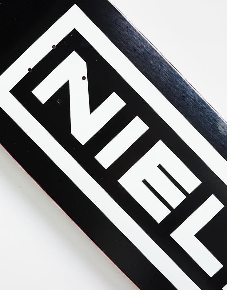 Girl Bennett Nine Inch 'LOVE SEAT' Skateboard Deck - 9"