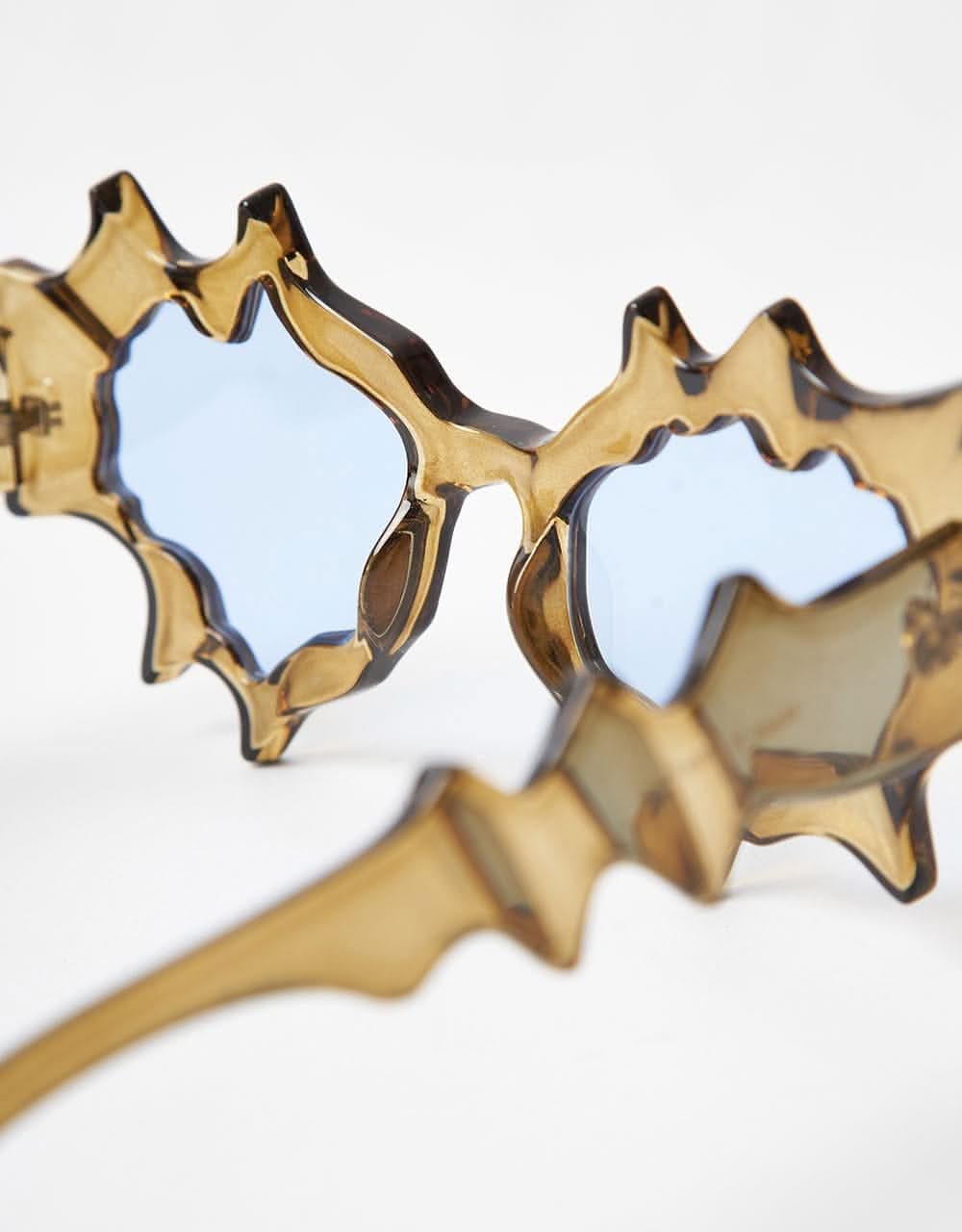 Route One Blaze Sunglasses - Clear Yellow/Blue Lens