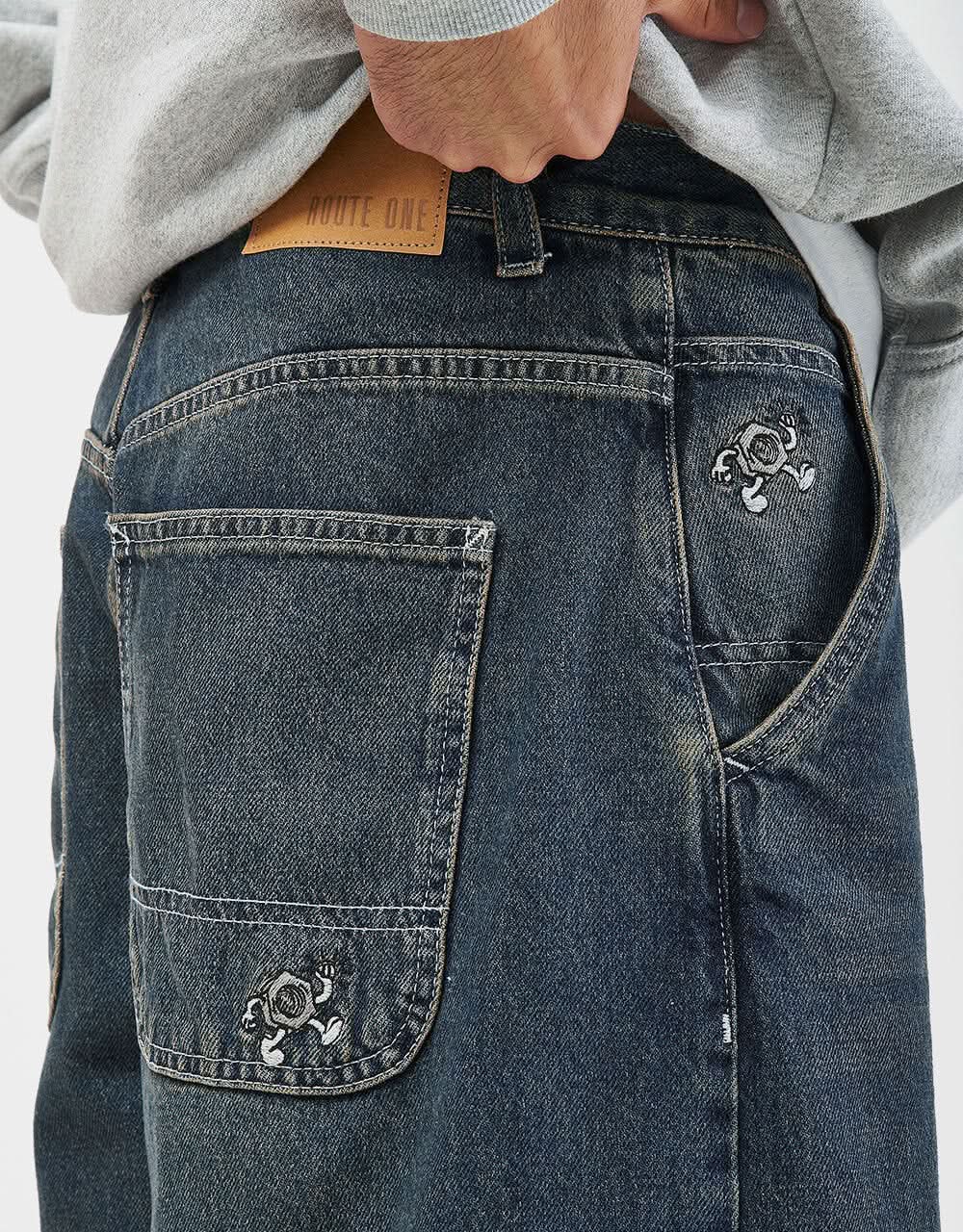 Route One Baggy Jorts XL - Light Wash