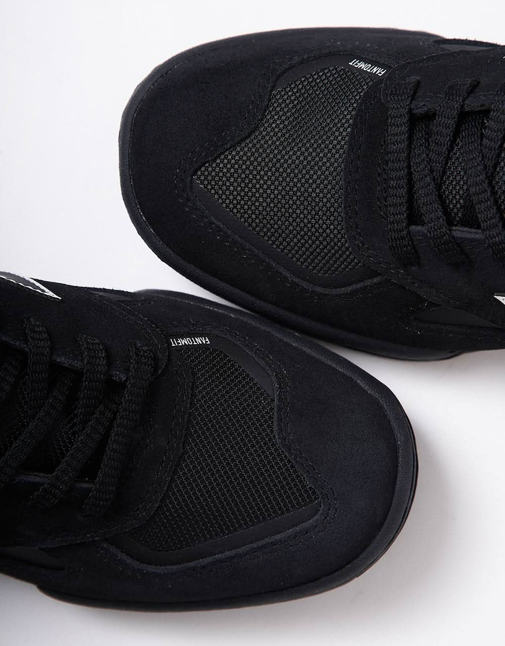 New Balance Numeric Tom Knox 600 Skate Shoes - Black/Black