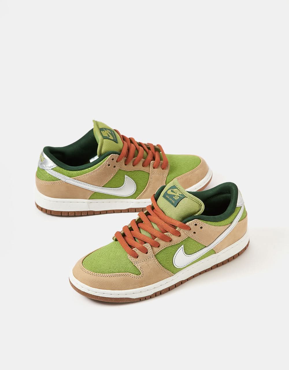 Nike SB 'Escargot' Dunk Low Pro WC Skate Shoes - Sesame/Metallic Silver-Pear-Fir