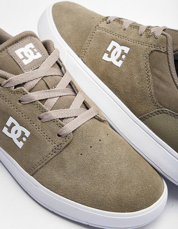 DC Crisis 2 Skate Shoes - Olive/White