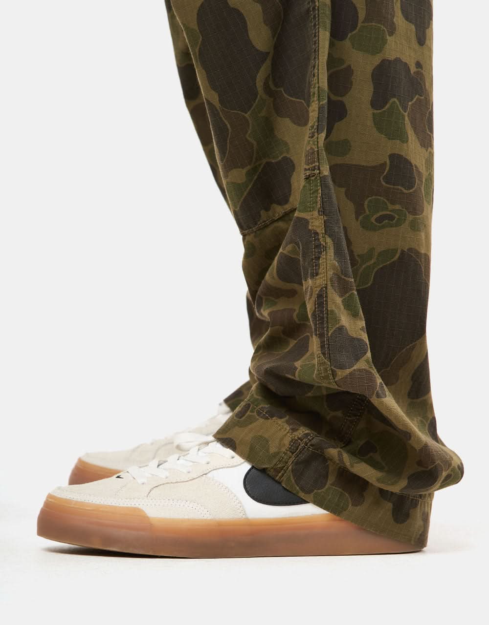 Carhartt WIP Duck Cargo Pant - Camo Duck/Green/Office Green (Garment Dyed)