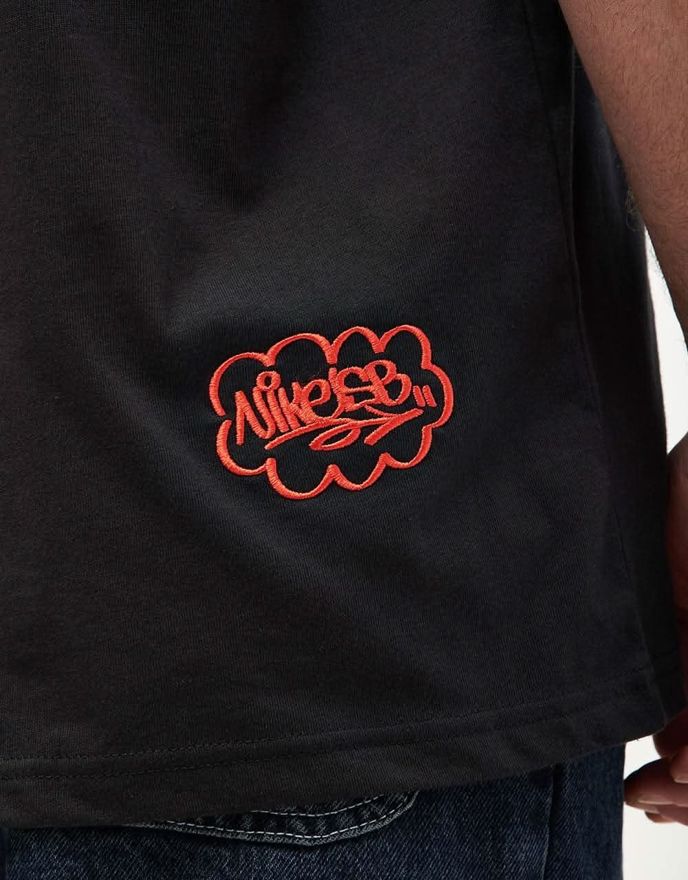 Nike SB Spray Can T-Shirt - Black