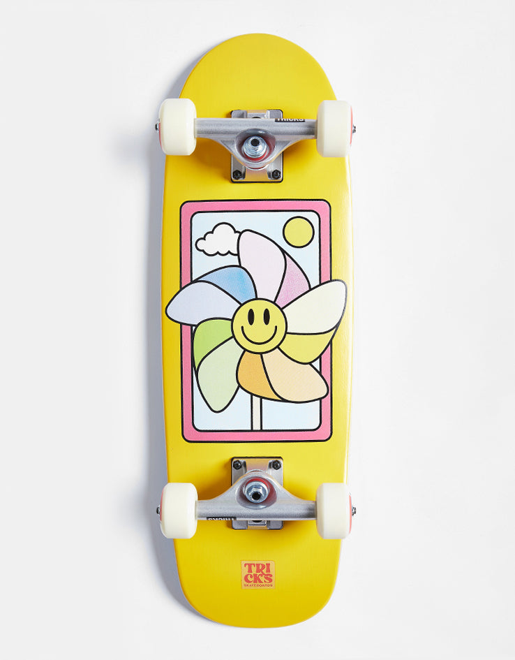 Tricks Spinner Mini Complete Skateboard - 8.25" x 25.75"