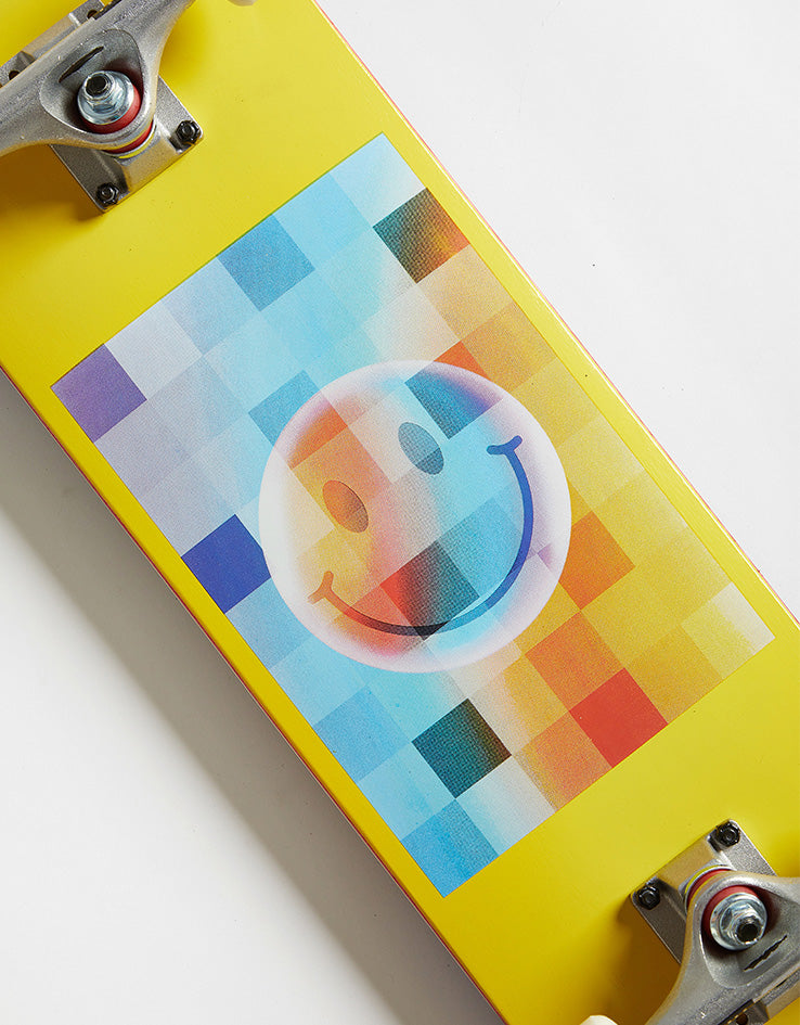 Tricks Edge Complete Skateboard - 7.75" x 31.6"