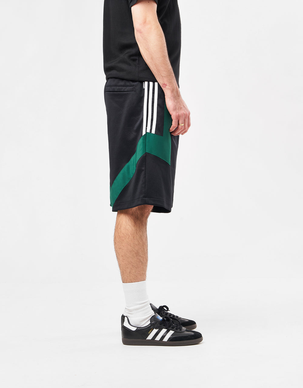 adidas Football Shorts - Black/Dark Green/White