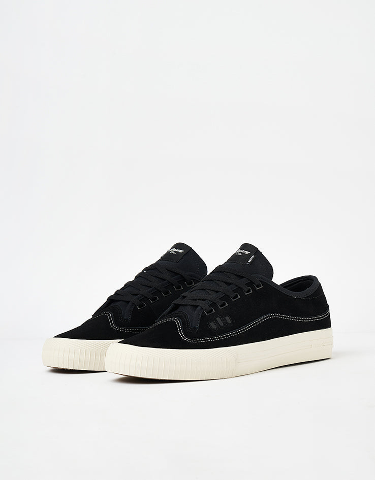 Globe Gillette Skate Shoes - Black Suede