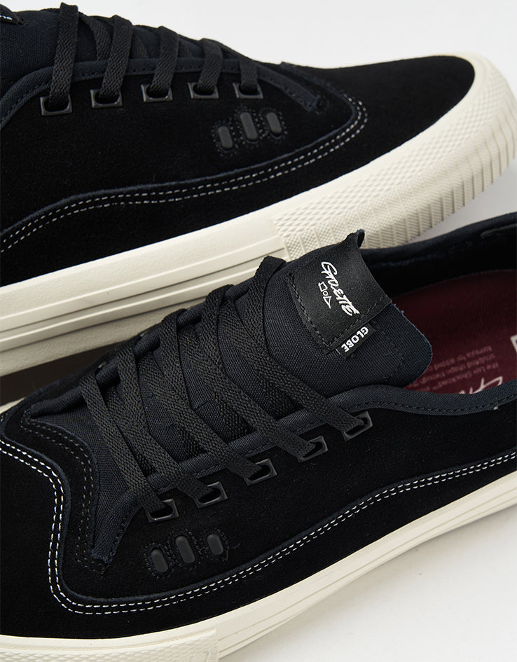 Globe Gillette Skate Shoes - Black Suede