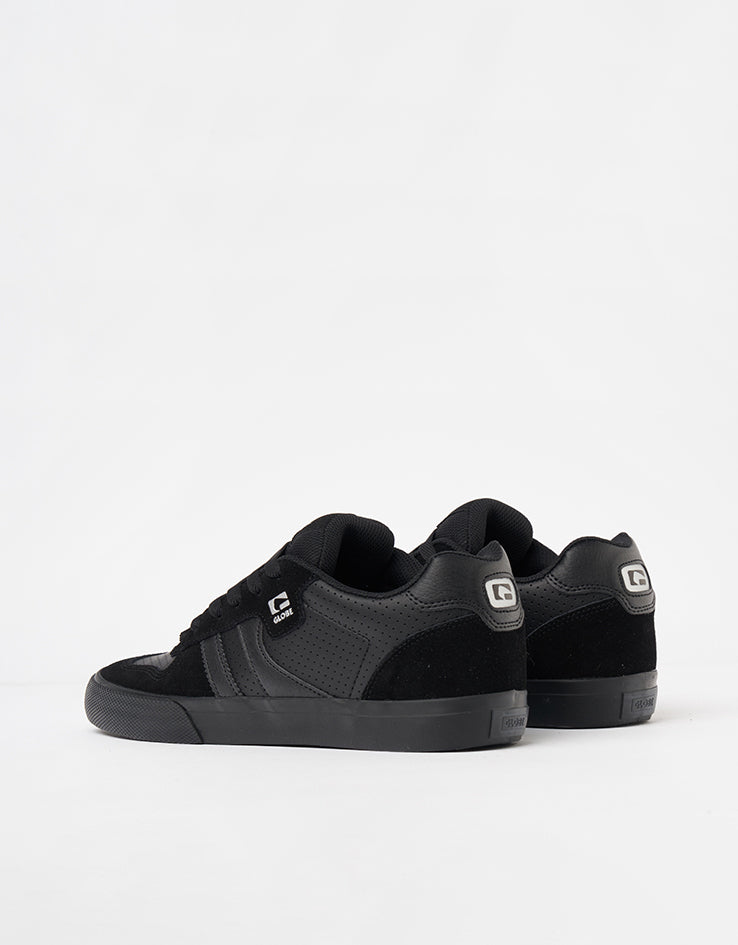 Globe Encore-2 Skate Shoes - Black Dip
