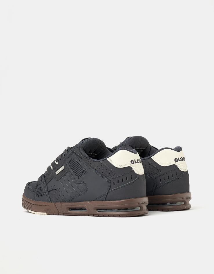 Globe Sabre Skate Shoes - Lead/Gum