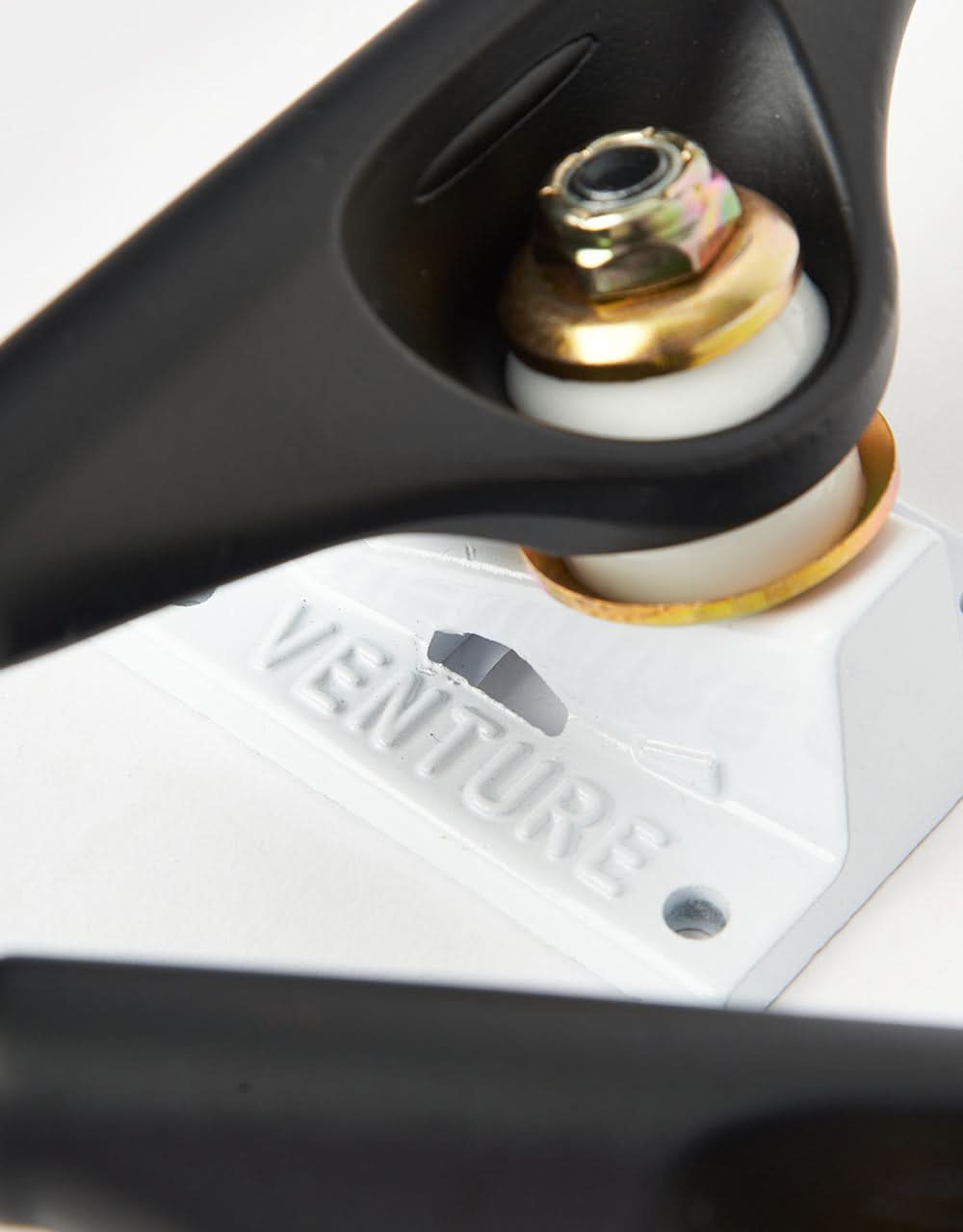 Venture Salt & Pepper II 5.2 High Skateboard Trucks (Pair)