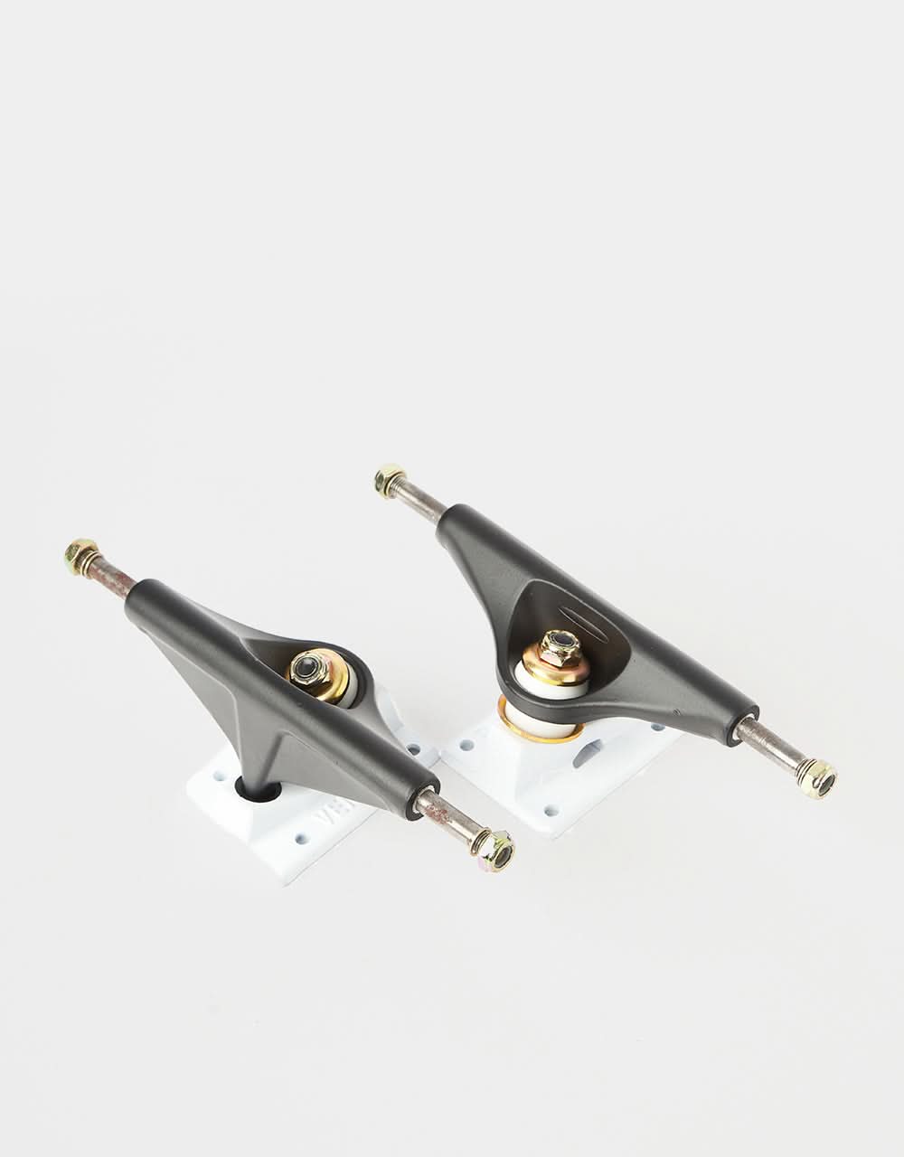Venture Salt & Pepper II 5.2 High Skateboard Trucks (Pair)