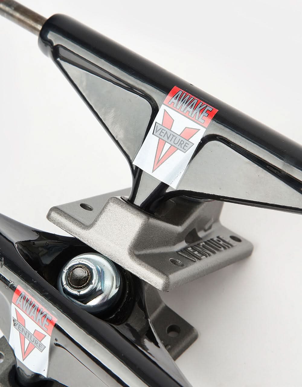 Venture Awake 5.2 High Skateboard Trucks (Pair)