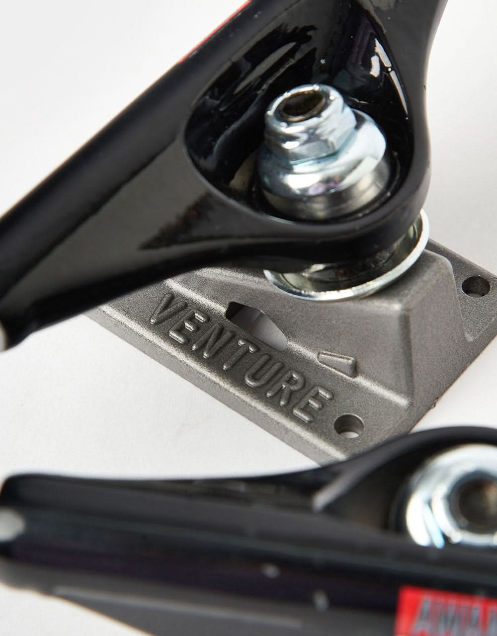 Venture Awake 5.2 High Skateboard Trucks (Pair)