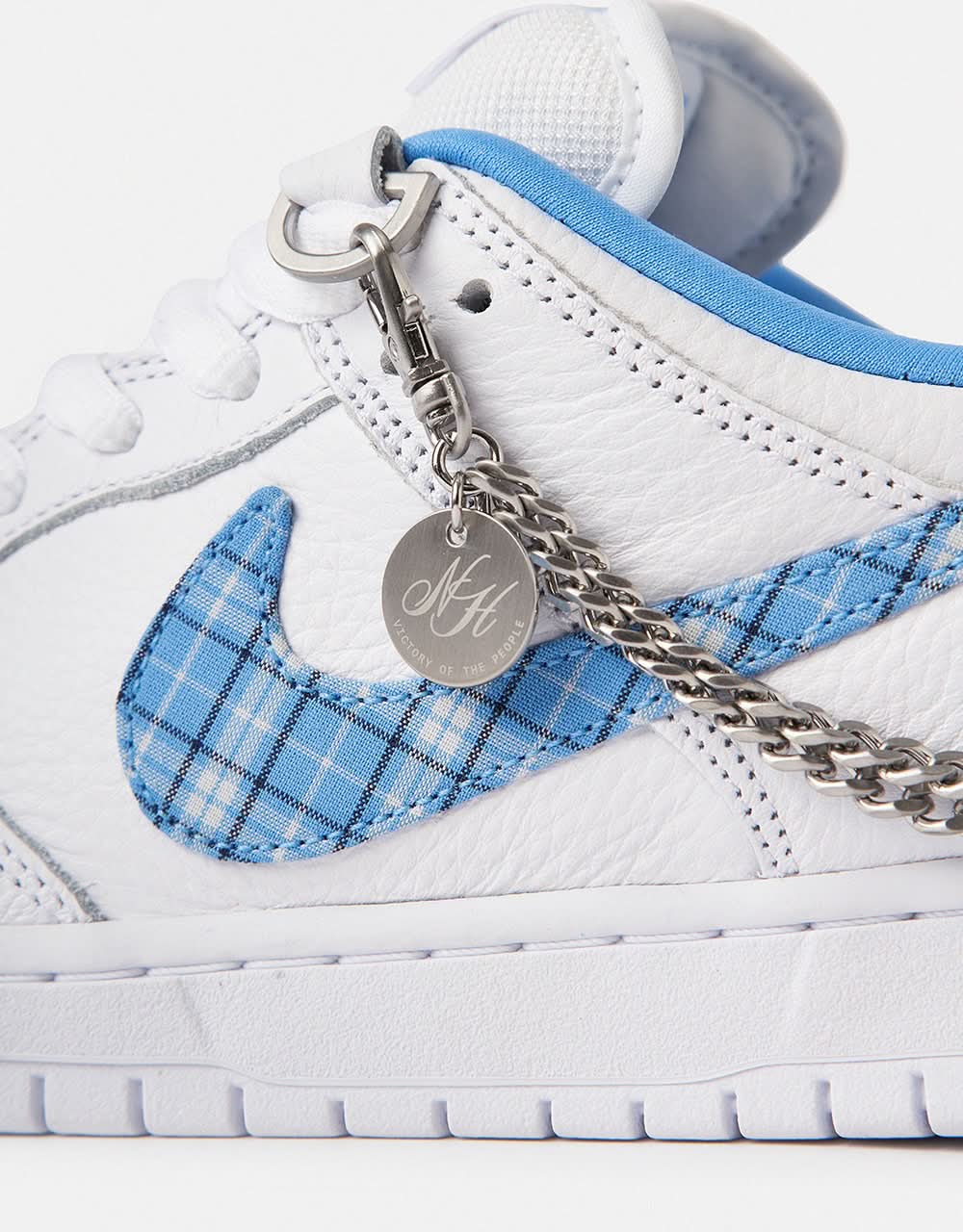 Nike SB 'Nicole Hause' Dunk Low Pro QS Skate Shoes - White/University Blue-White