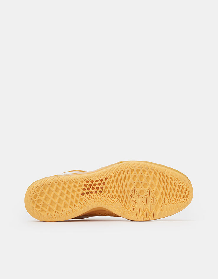 Vans Skate AVE 2.0 Shoes - Gold