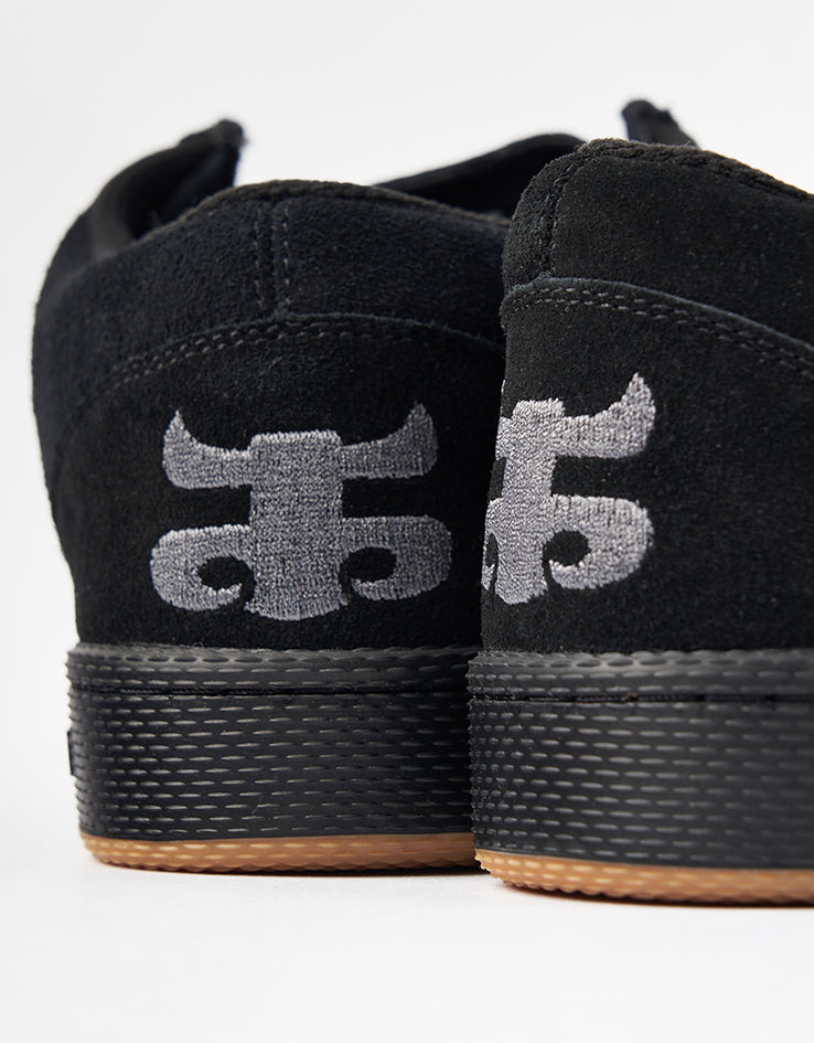 IPATH Cats Skate Shoes - Black Suede