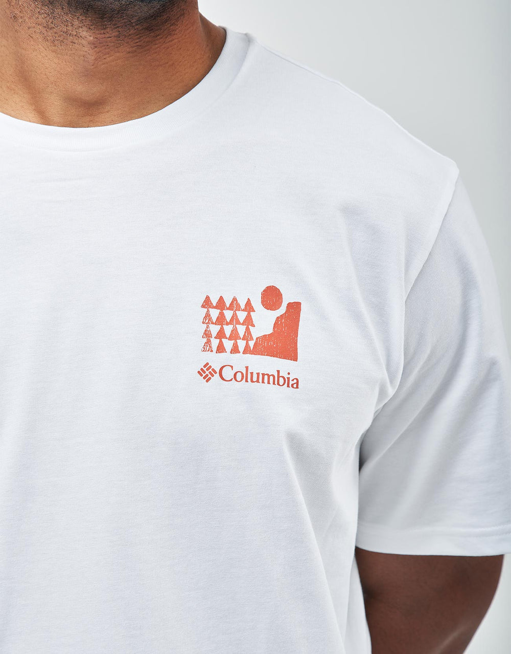 Columbia Explorers Canyon™ Back T-Shirt - White/Explore Outdoors