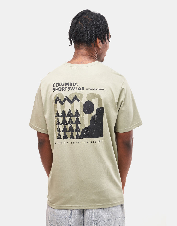 Columbia Explorers Canyon™ Back T-Shirt - Safrai/Explore Outdoors