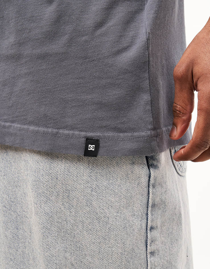 DC Spinner T-Shirt - Magnet Acid Wash