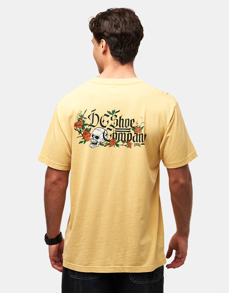 DC Standoff T-Shirt - Rattan Rain Wash