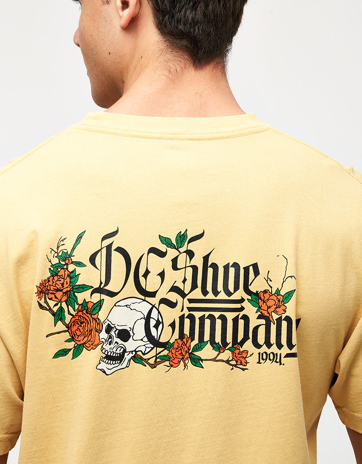 DC Standoff T-Shirt - Rattan Rain Wash