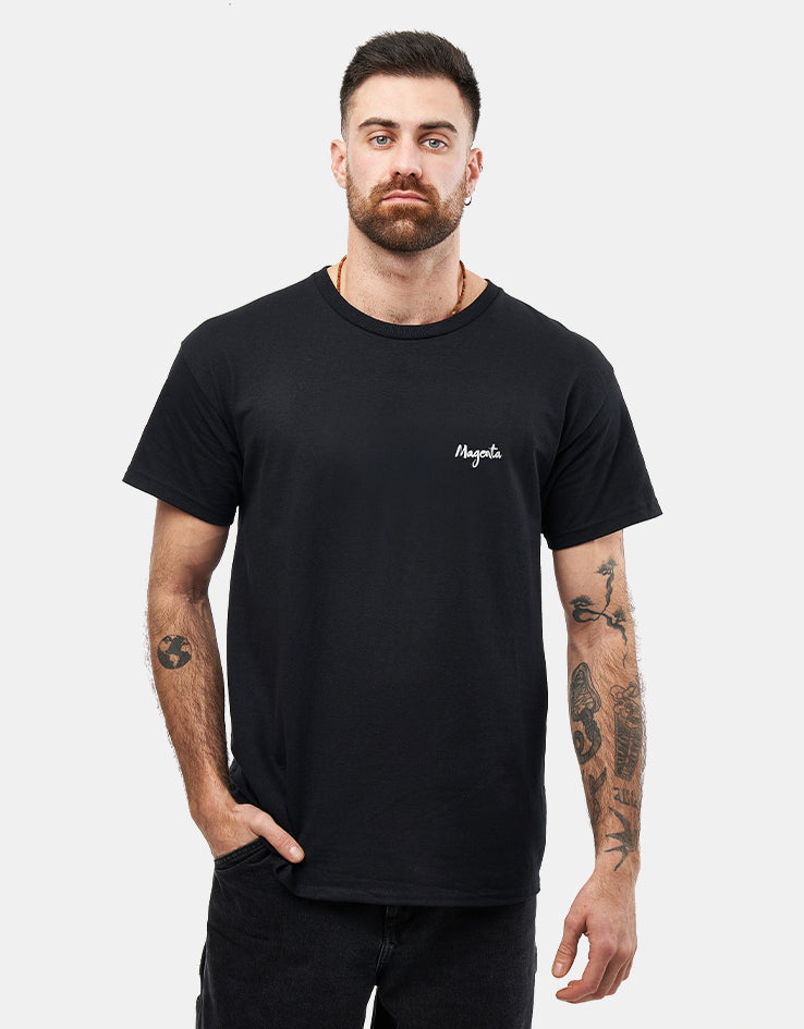 Magenta Femme T-Shirt - Black