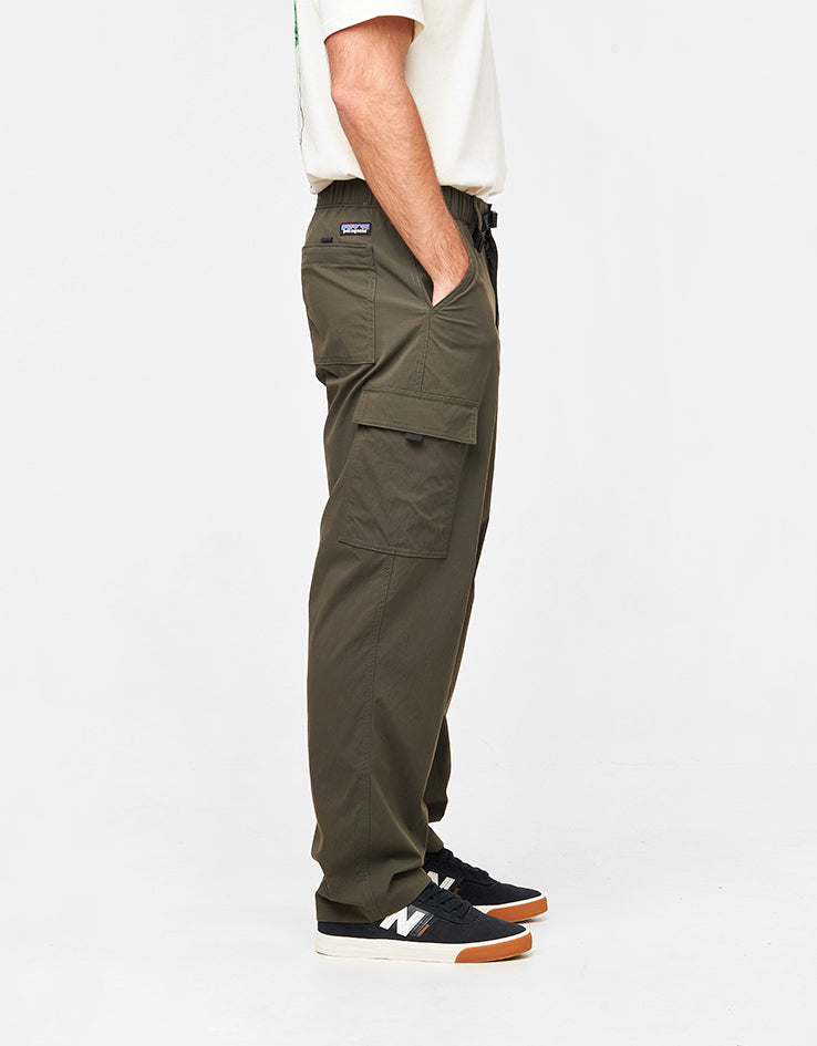 Patagonia Outdoor Everyday Pant - Pine Needle Green