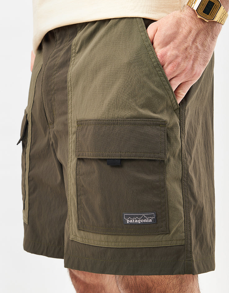 Patagonia Outdoor Everyday 6" Shorts - Pine Needle Green