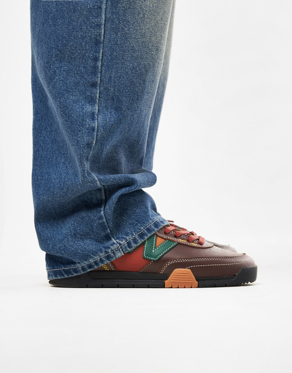 Butter Goods Alpine Denim Jeans Distressed - Faded Blue