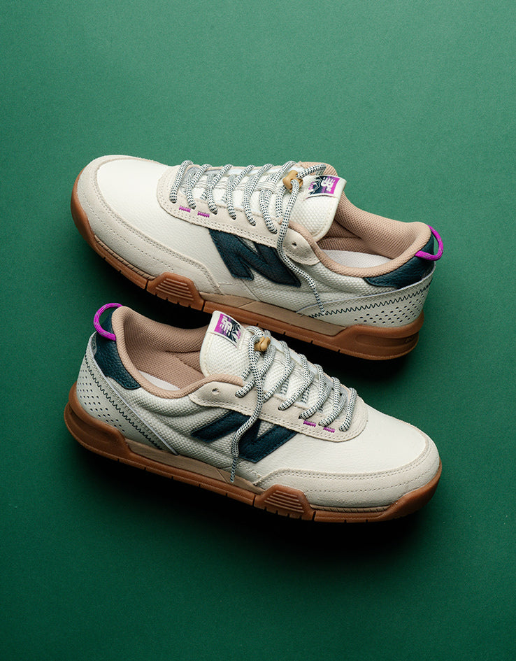 New Balance Numeric 440 Trail Skate Shoes - Sea Salt/Teal