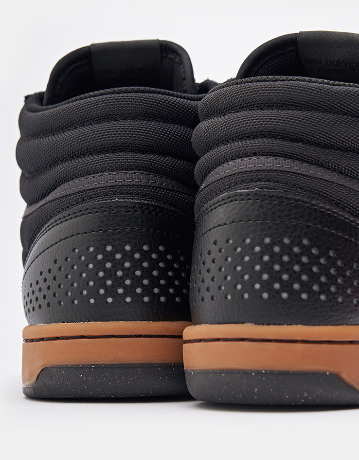 New Balance Numeric 440 V2 High Skate Shoes - Black/Gum