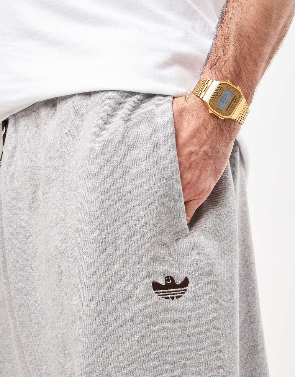 adidas Shmoo Featherweight Shorts - Medium Grey Heather/Dark Brown