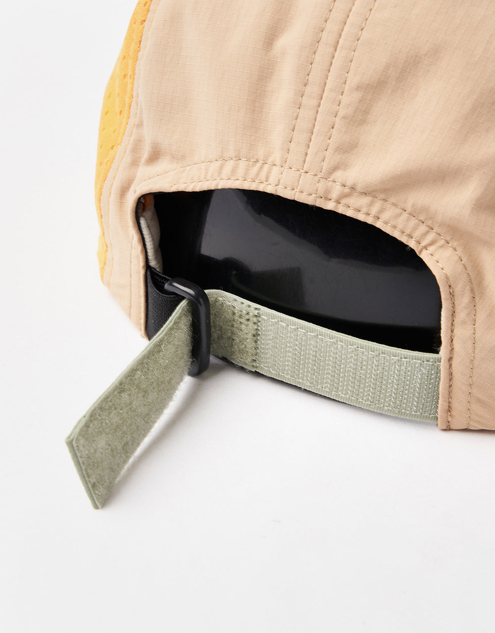 Columbia Wingmark™ Cap - Safari/Nocturnal/Canoe/Summer Orange