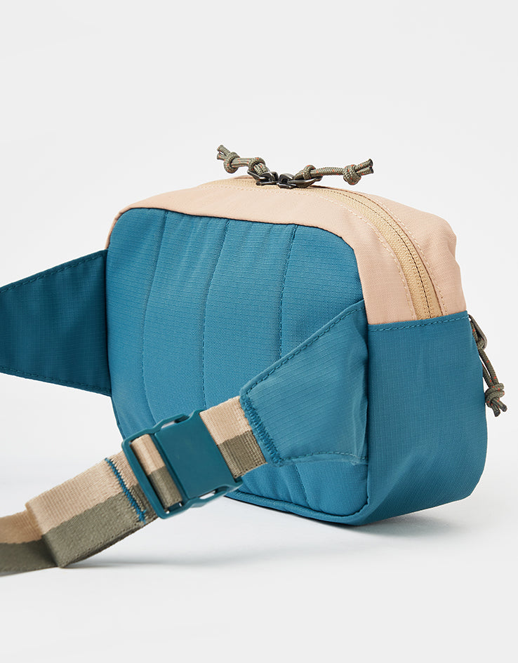 Columbia Trail Traveler™ Hip Pack - Canoe/River Blue/Canoe