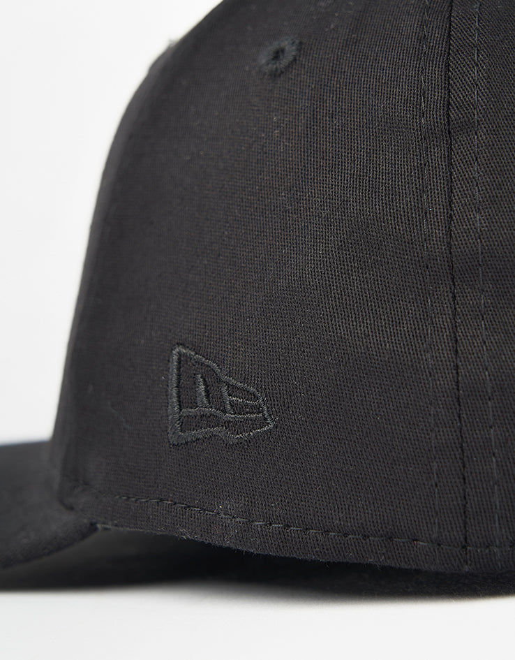 New Era Los Angeles Dodgers Monochrome 9Seventy® Snapback Cap - Black/Black