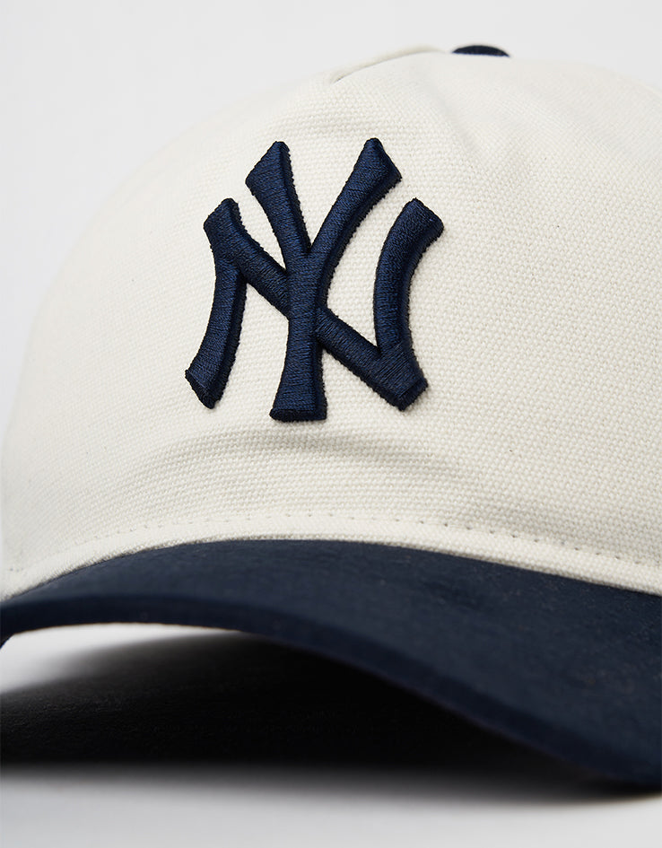New Era New York Yankees Script PC Golfer Snapback Cap - Ivory/Navy