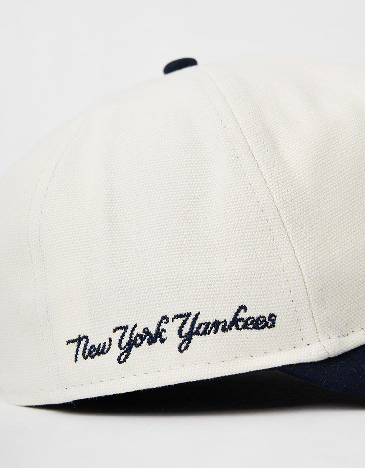 New Era New York Yankees Script PC Golfer Snapback Cap - Ivory/Navy