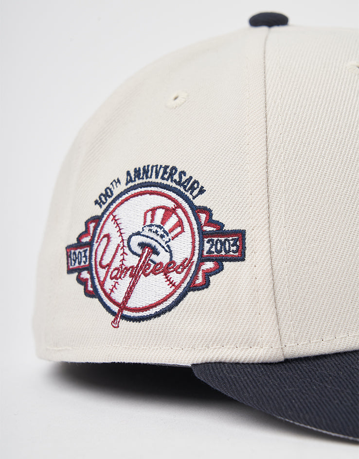 New Era New York Yankees Pin 59Fifty® LP Fitted Cap - Ivory/Navy