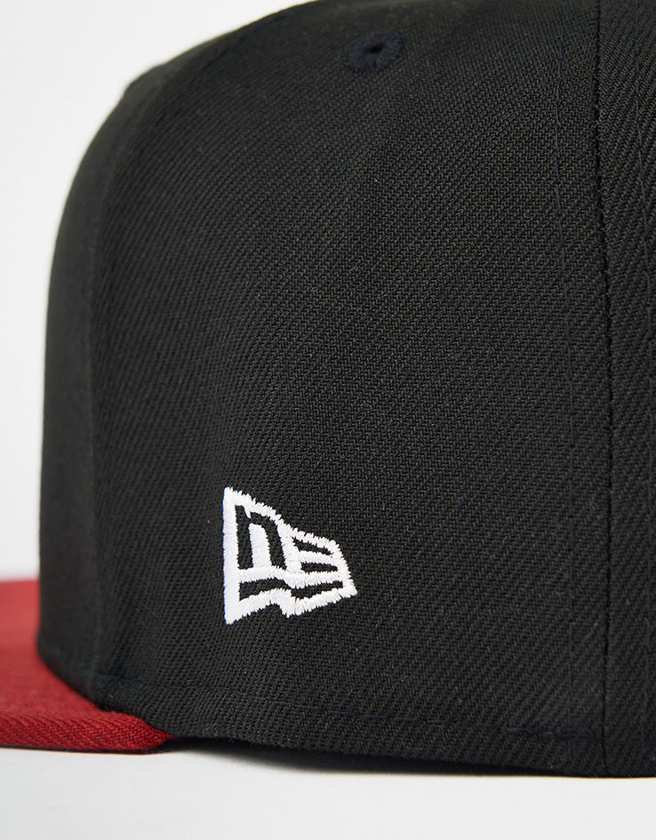 New Era Philadelphia Phillies Visor Clip 59Fifty® Fitted Cap - Black/Hot Red