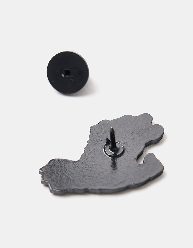 Santa Cruz Screaming Hand Pin Badge - Blue