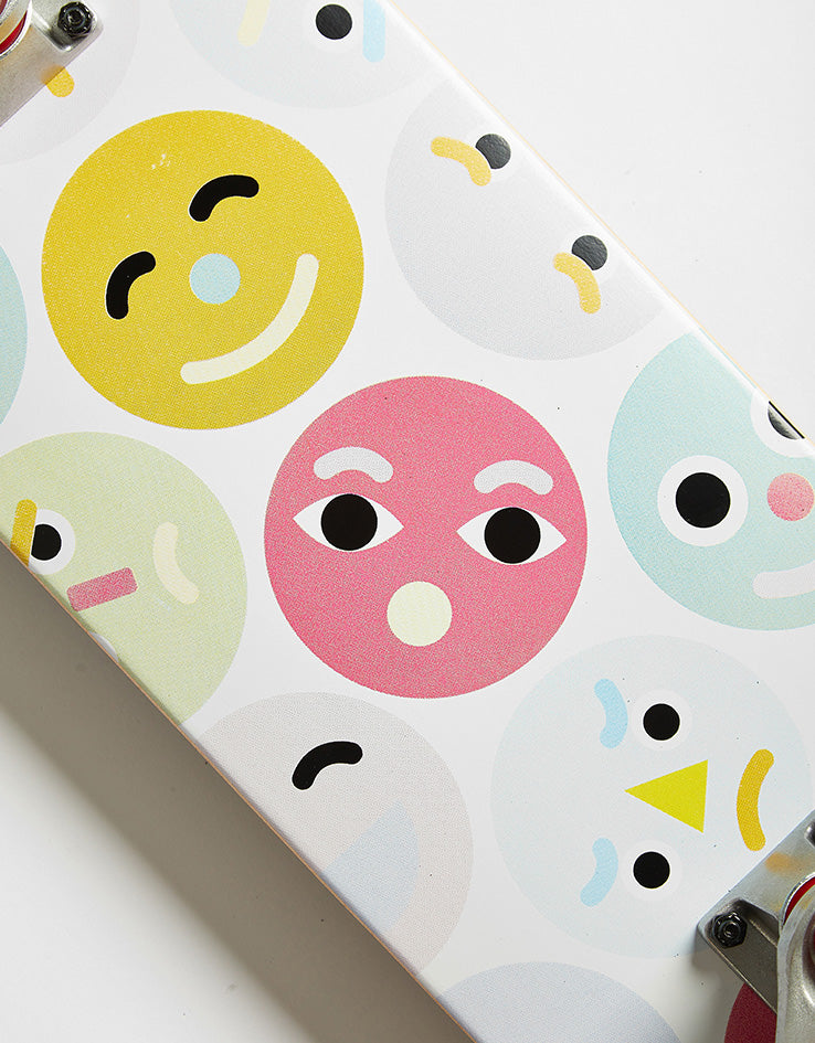 Tricks Emotions Mid Complete Skateboard - 7.25" x 28"