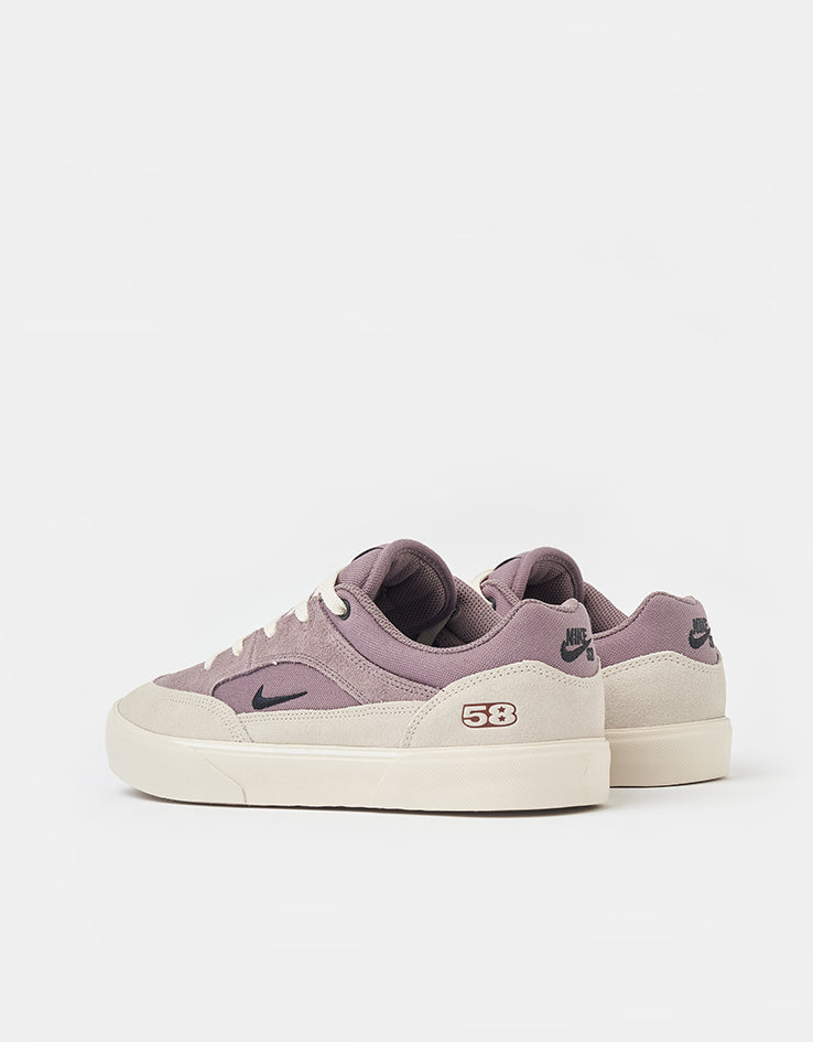 Nike SB Malor TE Skate Shoes - Taupe Grey/Black-Lt Orewood Brn-Cinnamon