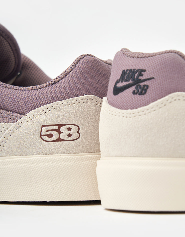 Nike SB Malor TE Skate Shoes - Taupe Grey/Black-Lt Orewood Brn-Cinnamon