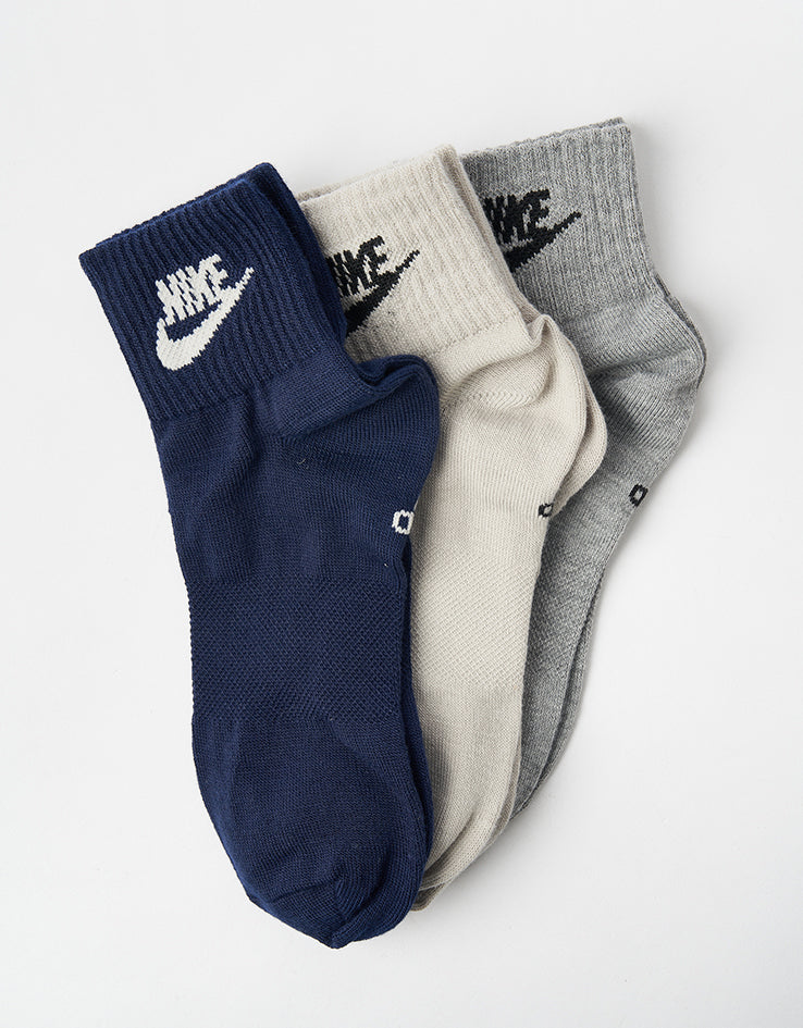 Nike Everyday Essential Ankle Socks 3 Pack - Multi
